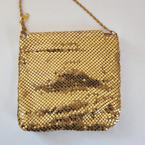 Vintage Debenhams Gold Metallic Metal Mesh Pouch Clutch Handbag Purse Party 90s - Picture 8 of 10